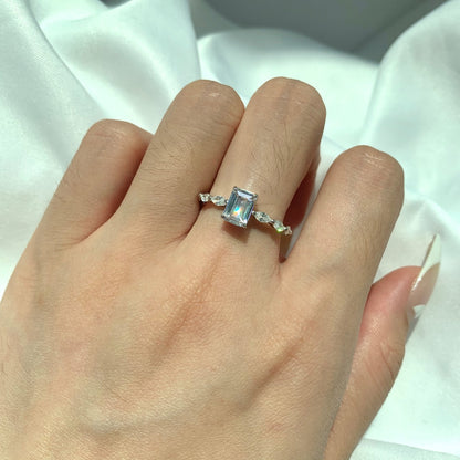 [AuraEcho]1.0 Carat Dainty Resplendent Radiant Cut Daily Ring