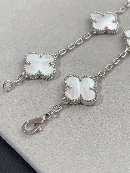 [AuraEcho]CLOVER SILVER MOP 5 MOTIF BRACELET